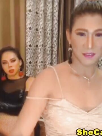 Hot Asian Amateur Couple Shemale Jerking Her Partner