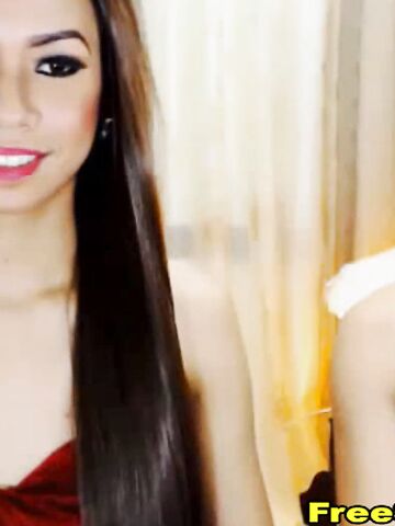 Two Hottie Shemale Suck and Fuck On Cam