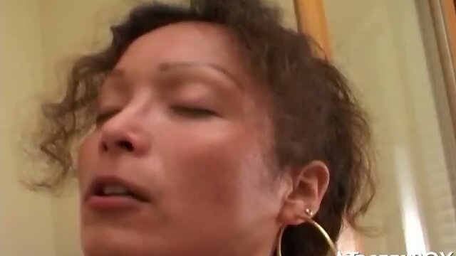 Close up anal with shemale