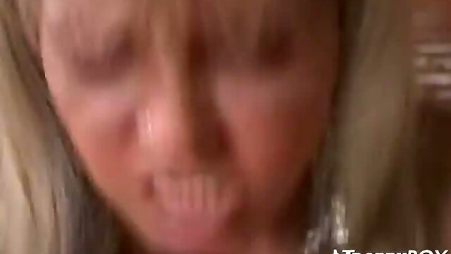 Great sex with tanned shemale