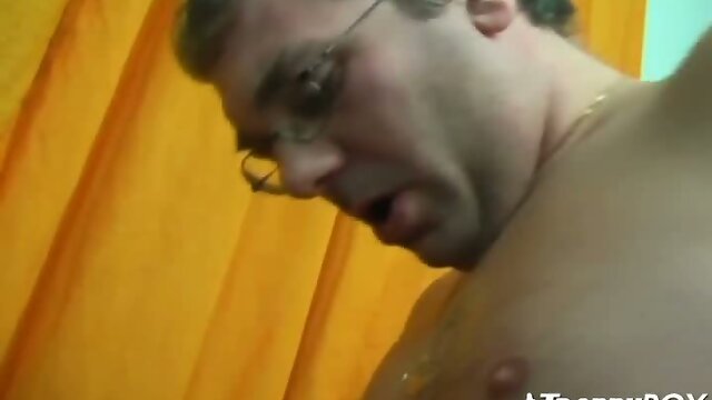 Shemale in boots fucked