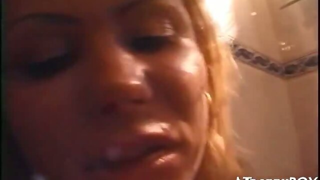 Close up with solo shemale