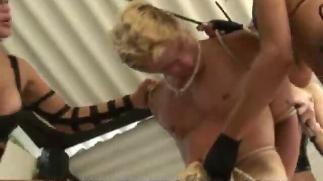 The triple team the submissive