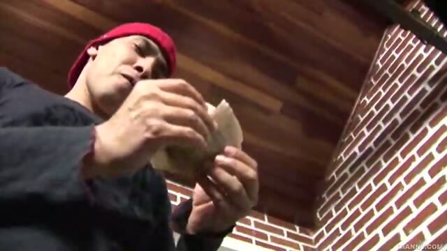 Tranny wants bareback sex