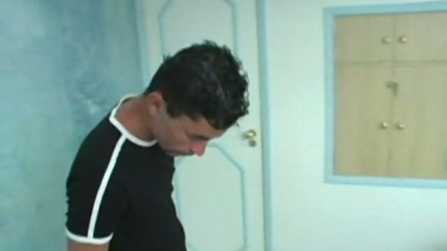 Big ass tranny loves sex