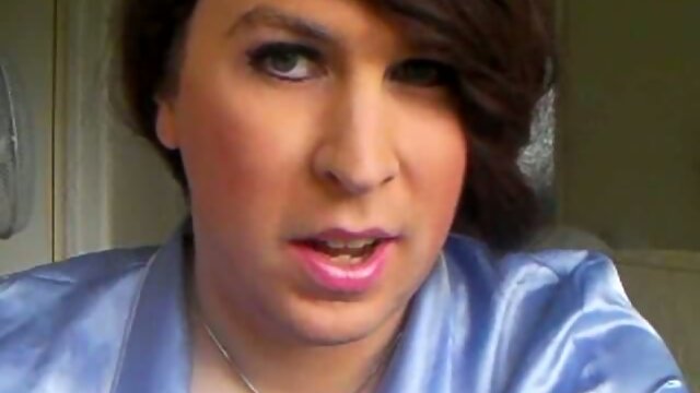 Tgirl shows off cute lingerie