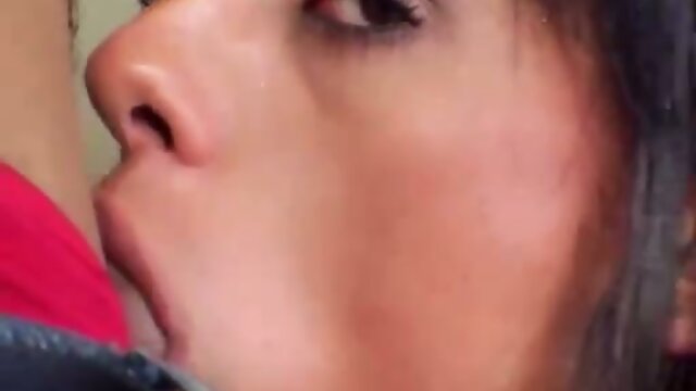 Cumshots with big cock tranny