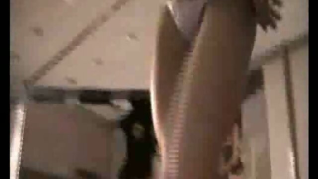 Shemale stripper works the pole