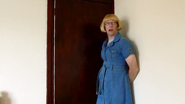 Sissy in dress teasing chat