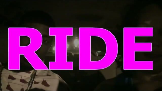 Nighttime fat tranny fuck outdoors