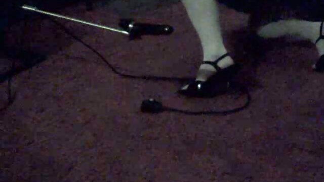 Solo CD loves toy sex