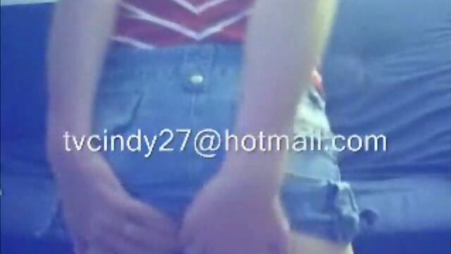 Transvestite squirting on webcam