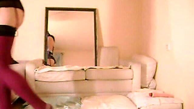 Dancing TV in sexy lingerie