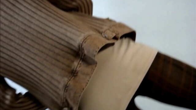 Exotic Pleasure: An Alluring Asian Solo Fetish Video