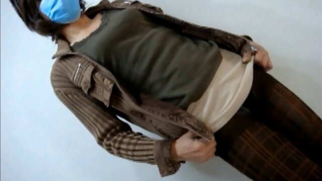 Exotic Pleasure: An Alluring Asian Solo Fetish Video