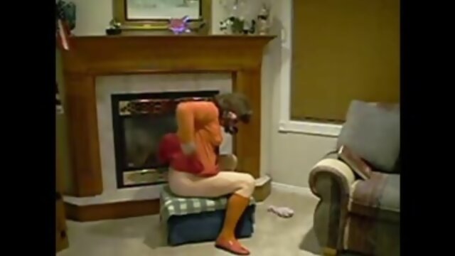 An Intimate Solo Masturbation Session with Toys: An Amateur Homemade Video