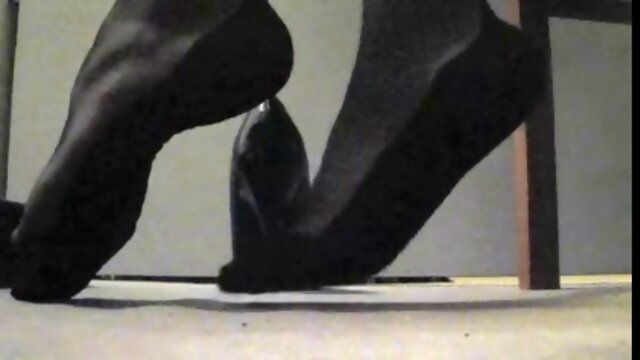 Transvestite Rachel Stockings and High Heels