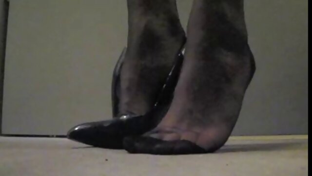 Transvestite Rachel Stockings and High Heels