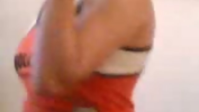 Stunning Sensuality: A Passionate Performance from a Beautiful Model