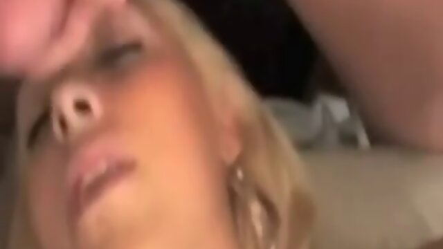 Blonde Amateur`s Passionate Anal Blowjob & Intense Climax