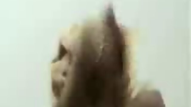 Angeles Cid in white