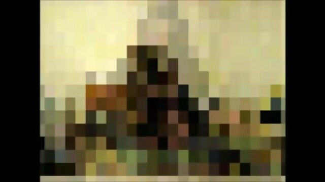 Amateur TS in black fishnets