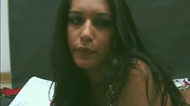 latina  tranny gets double penetrated