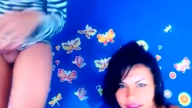 Latin Transexual Sucking Cock