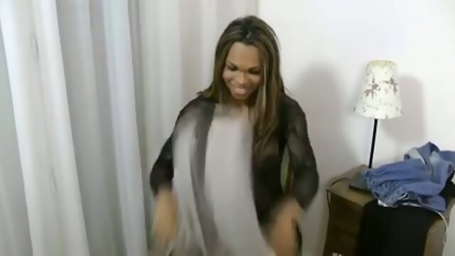 Black Shemale handjob