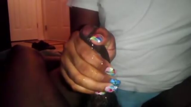 Sucking a black cock