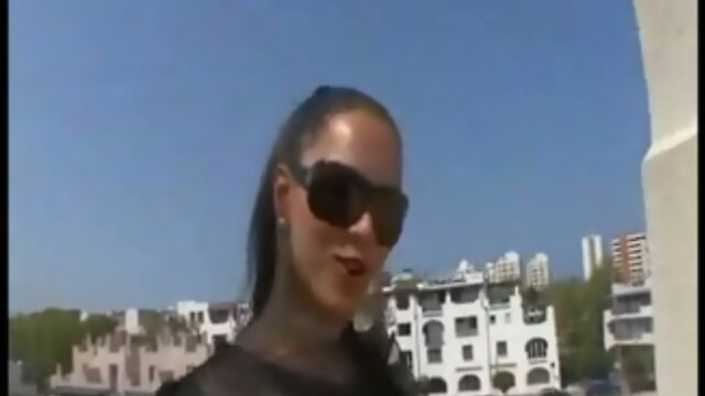 Camilla Jolie hot threesome