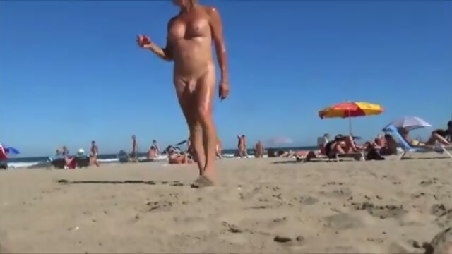 tranny in nude beach with anal jewel rosebud