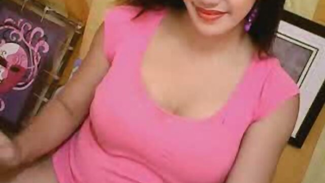 Tranny Sucks Her Dick