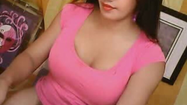 Tranny Sucks Her Dick