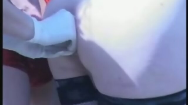 shemale anal fisting - Maitresse Roxanne (7)