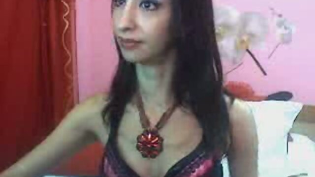 Slim Tranny Jerks Off Her Big Dick