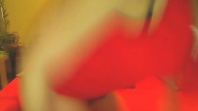 Sexy Shemale Showing Her Big Hot Boobs And Ass Hole