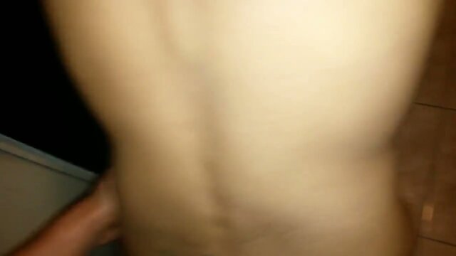 Sensual Moves of a Sultry Ladyboy Am: Captivating Beauty