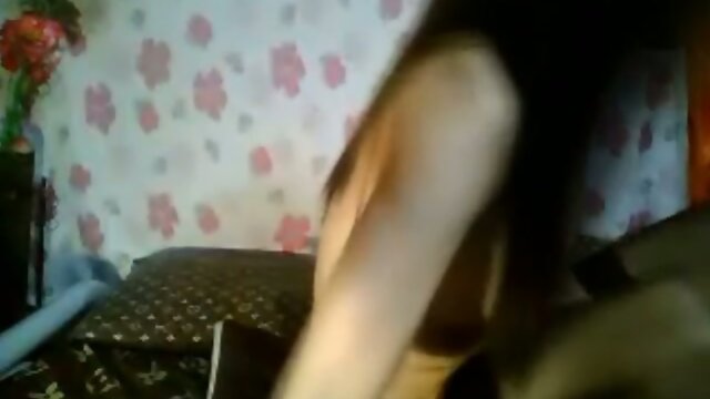 Asian Tranny Jacks Off her Cock