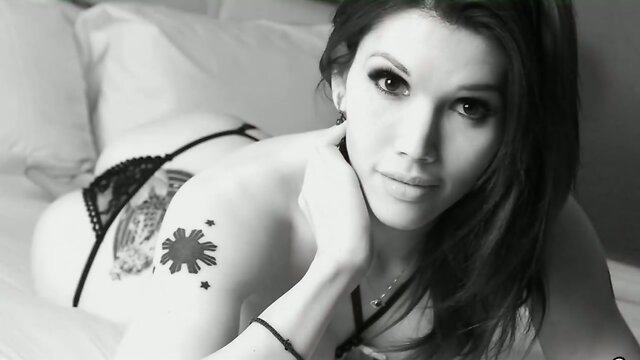 Asian Transsexual Eva Lin in a Hot Promo Video