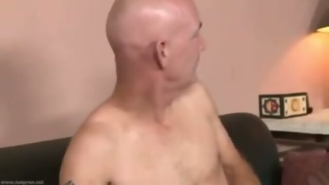 Meet TS Jane Marie: Latina With a Bold Character!