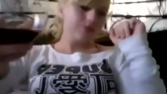 Bianca Masturbates Herself Until Cum