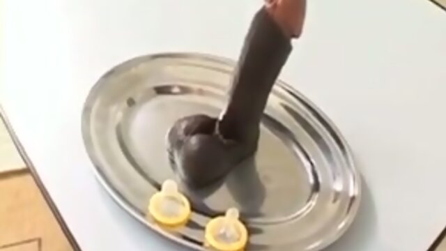 Exploring Pleasure: Hot Tranny Porn without Condoms!