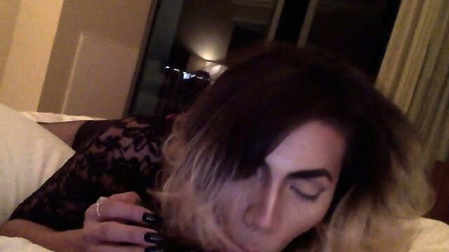 blowjob from my shemale friend and cumshaw