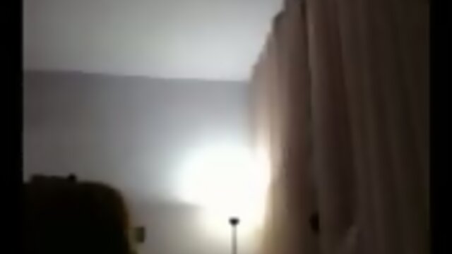 travesti burcu nutella ile yaliyor yarragi