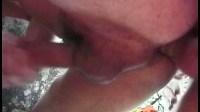 Horny young bottom sucks hard tranny cock