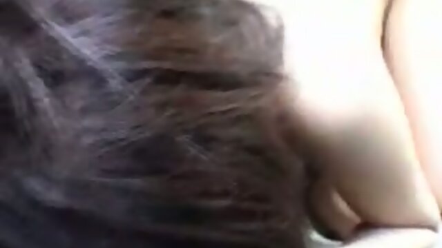 Daring Japanese Exhibitionist: Publicly Stripping Down for All to See!