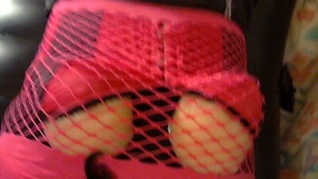 Sissy Tiffany Machine Fucked in Chasttiy