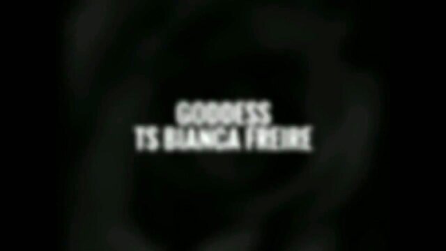 TS GODDESS BIANCA FREIRE in threesum