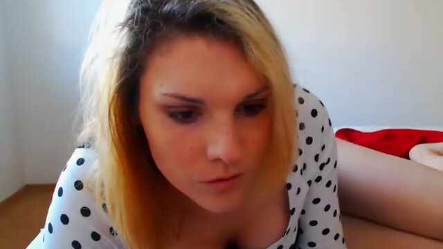 Hot unknown cutie webcam